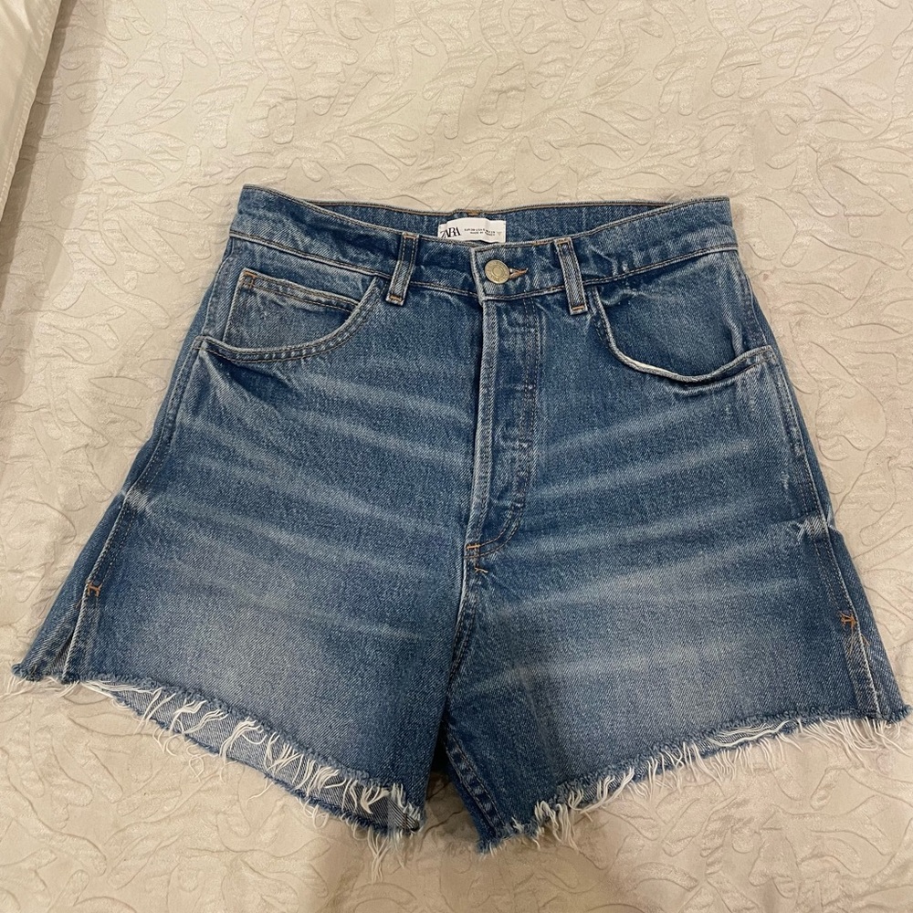 Zara high waisted shorts